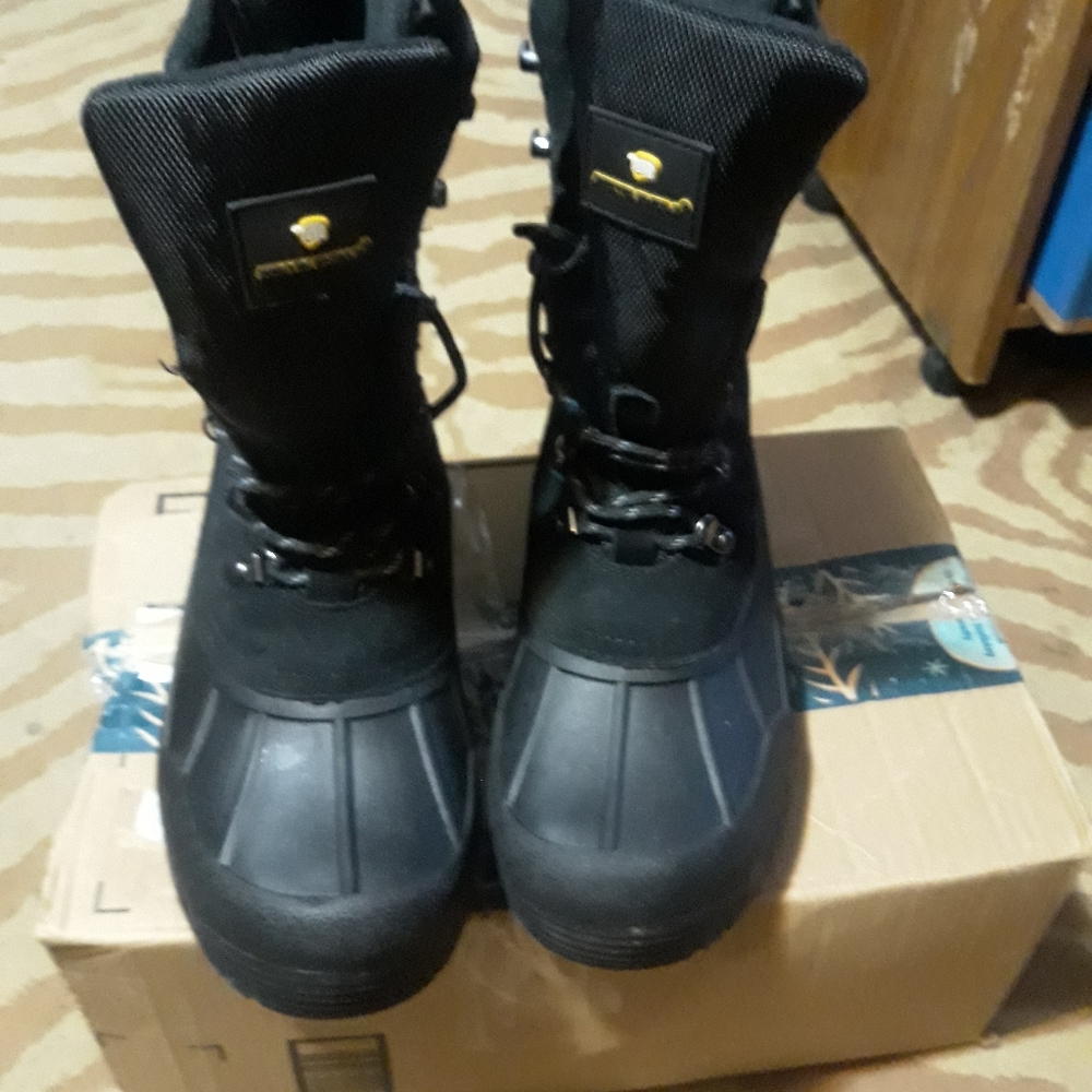 ARCTIC SHIELD WORK BOOTS